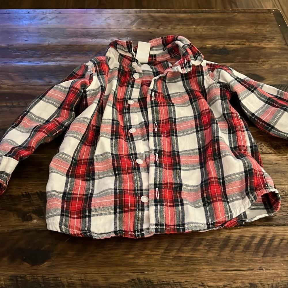 18M H&M Red & White Plaid Longsleeve Button Down